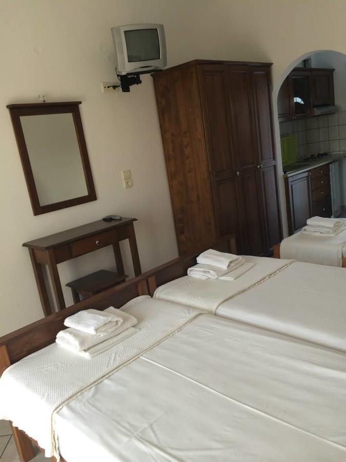 Gogas Palace Aparthotel Ammoudia Exterior foto
