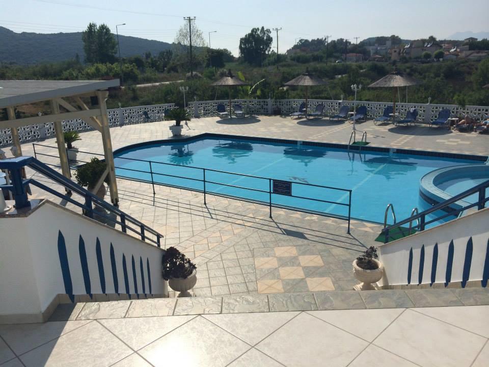 Gogas Palace Aparthotel Ammoudia Exterior foto